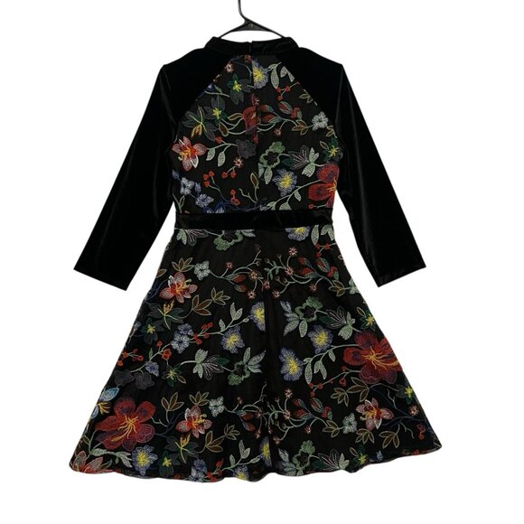 Dress Women’s Velvet Black Floral Embroidery Size Large Long Sleeves Lined Zip - Picture 2 of 12